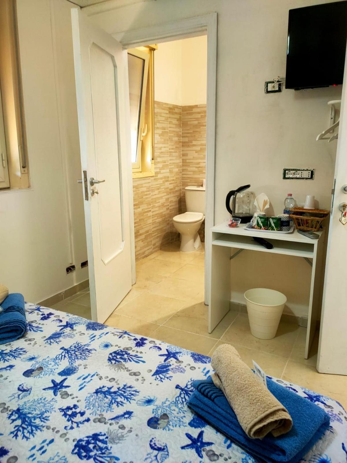 Bed and breakfast Bed And Fly Aeroporto Catania Reception H24 Extérieur photo