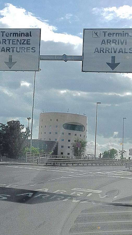 Bed and breakfast Bed And Fly Aeroporto Catania Reception H24 Extérieur photo